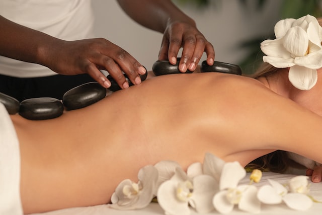 4 Essential Tasks To Get Your Spa Ready For The Holiday Season